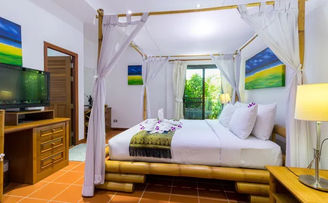 Double bedroom with A/C